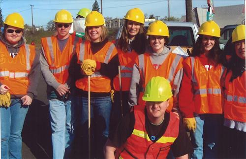 Group photo of 2009 Highway cleanup project
