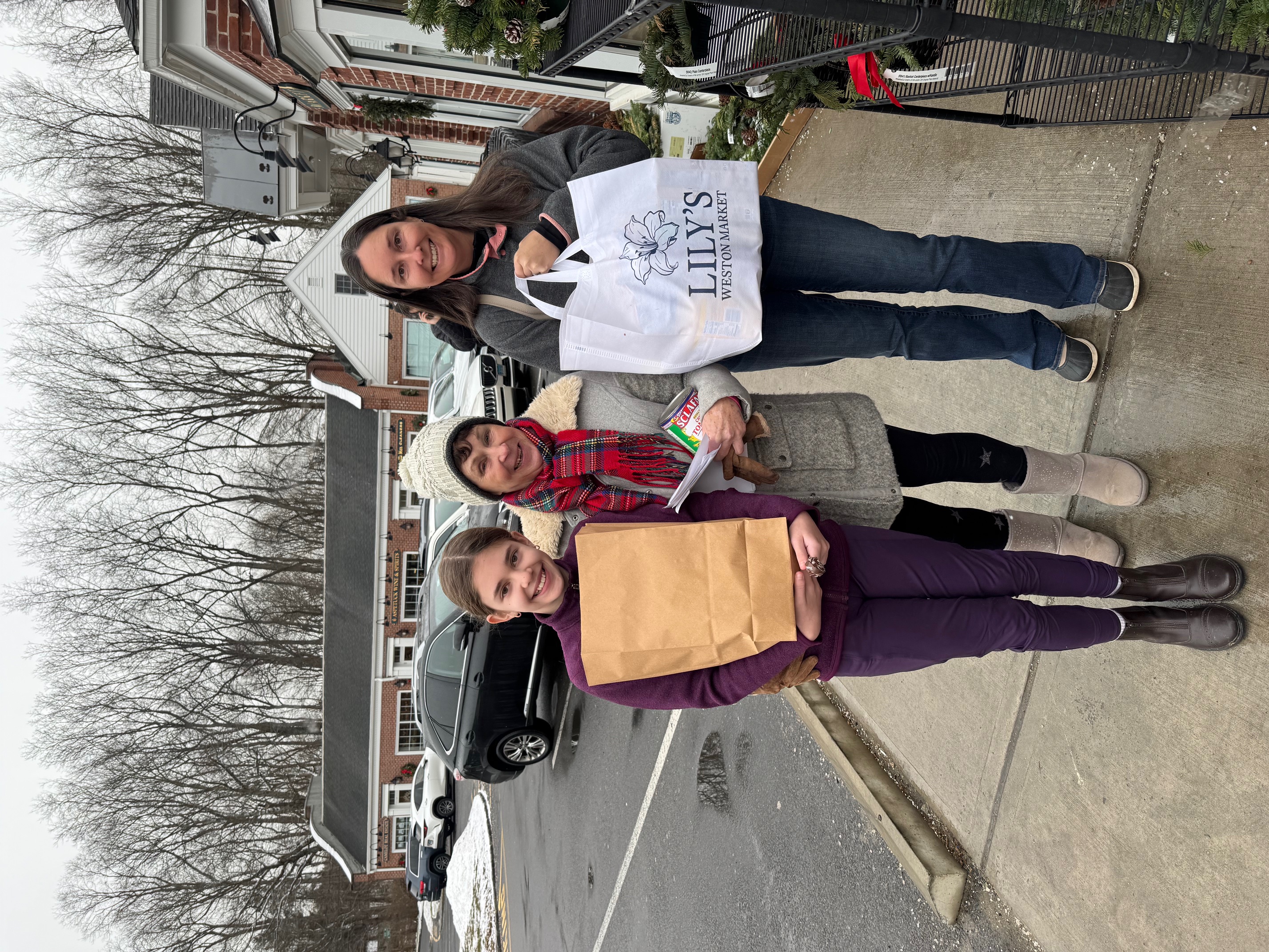 2026-01-17-food-drive-IMG_2260-spencer