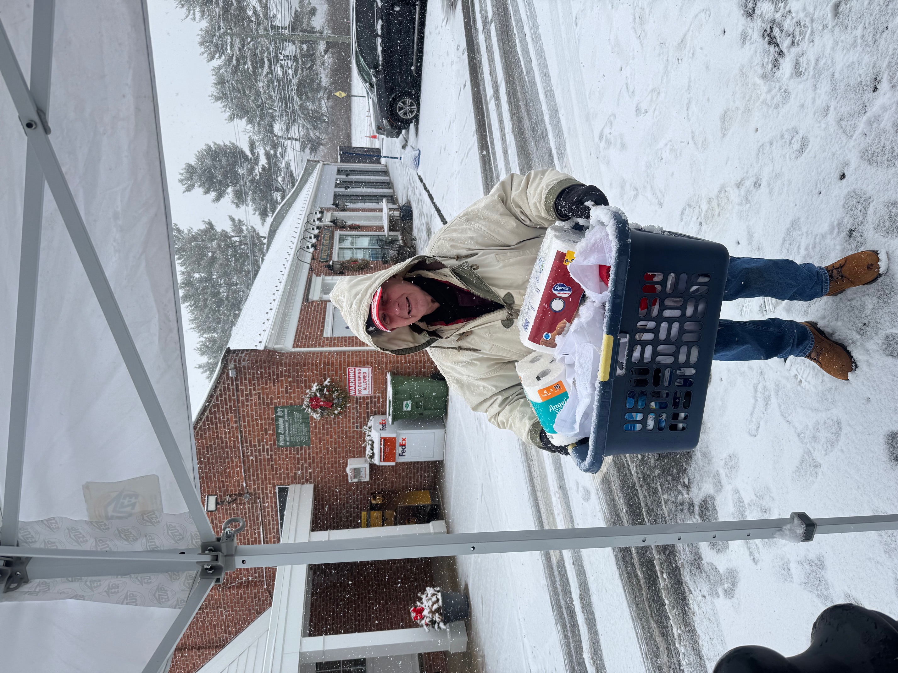 2026-01-17-food-drive-IMG_2286-spencer